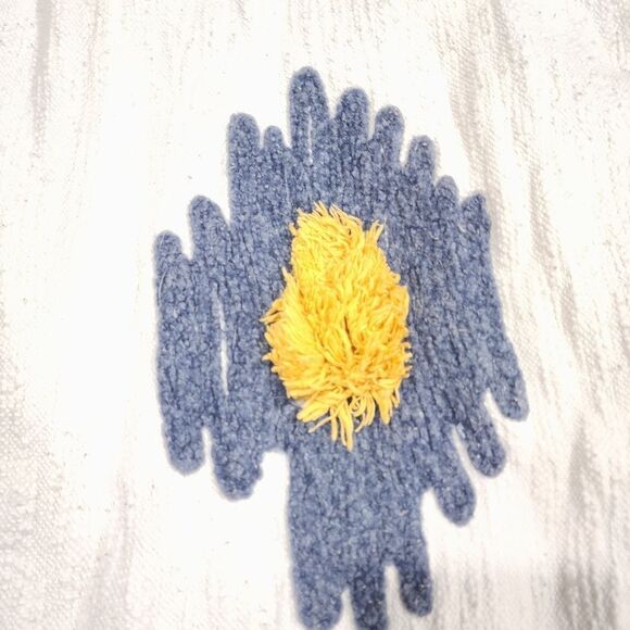 Anthro Tufted Flowers Tasseled Throw Blanket - Picture 5 of 13